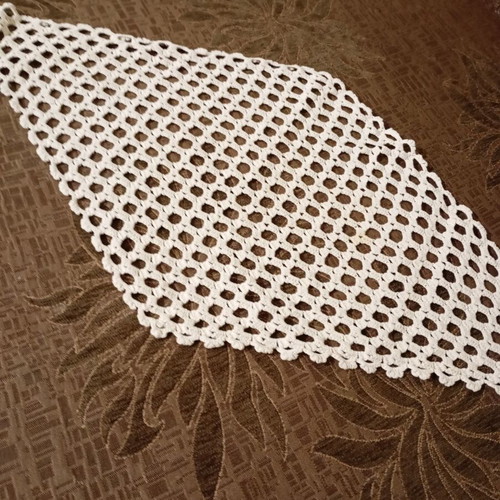 Handmade doily like new, 2 pieces