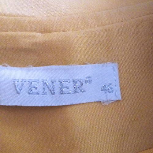 Short summer autumn jacket lightly used, size M