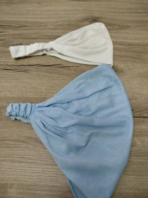 Bandana set of 2 like new, white and blue