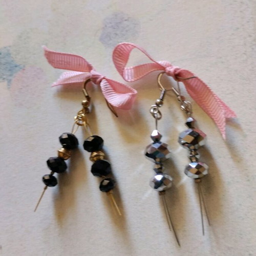 Earrings refurbished, two pairs with silver and black metallic beads