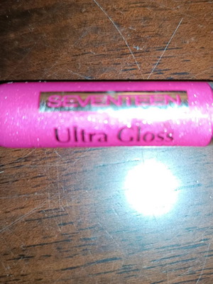 Seventeen lip gloss κλειστό ροζ με glitter
