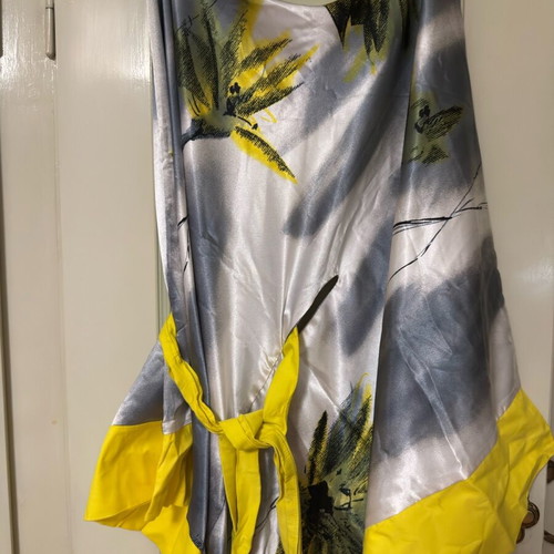 Tara vintage mini kimono dress made of silk satin like new
