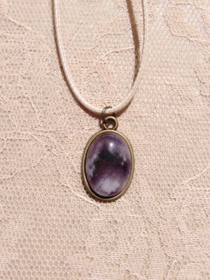 Handmade pendant with amethyst fluorite gemstone new, purple