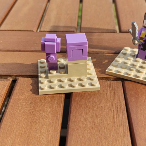 Minecraft LEGO minifigures in display box