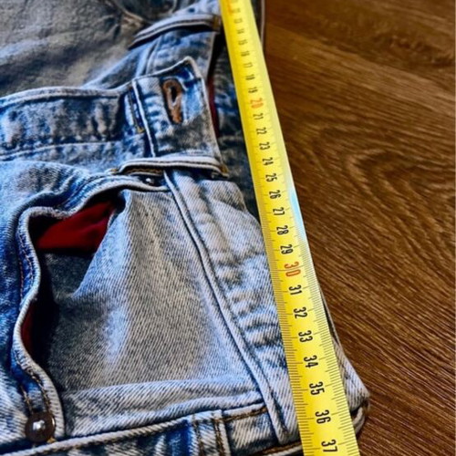 Levi’s 501 W30 L32 black label like new