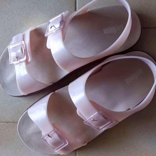 Melissa anatomical sandals size 37, salmon color, like new