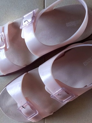 Melissa anatomical sandals size 37, salmon color, like new
