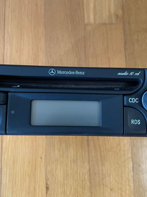 Mercedes Alpine Audio 10 CD car radio used, for repair