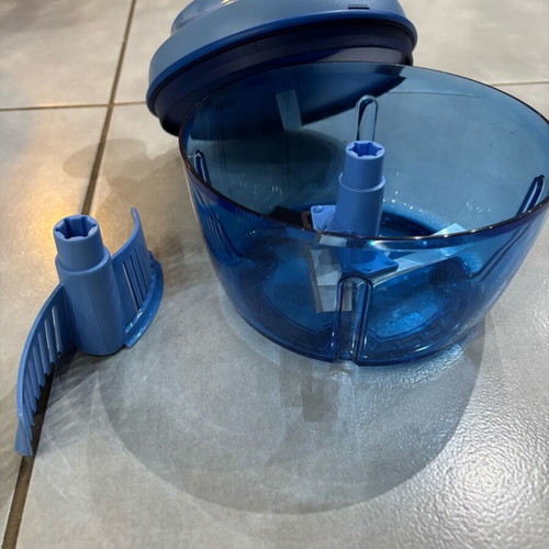Tupperware manual chopper with triple blade and stirrer new
