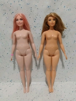 Barbie Fashionistas Curvy nude dolls used with face flaws