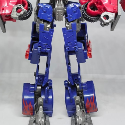 Transformer Optimus Prime collectible figure 18cm like new with box