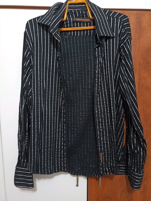 Mississippi men's shirt Large black with silver stripes