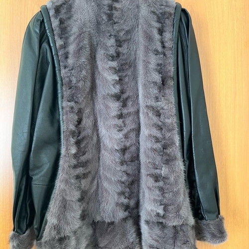 Leather coat with natural fur like new, gray and black, size M/L