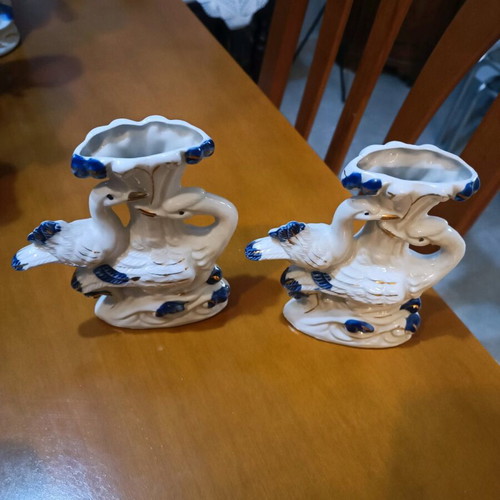 Porcelain white vases from Japan like new, 1970s with swans