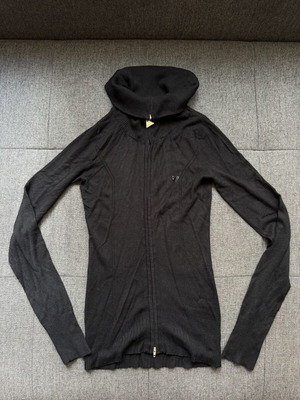 Guess women's thin cardigan like new, cotton and elastane, size S