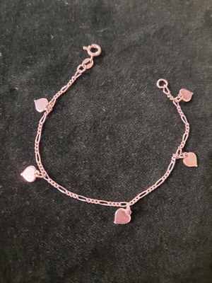 Silver bracelet with hearts 325 like new, length 16cm