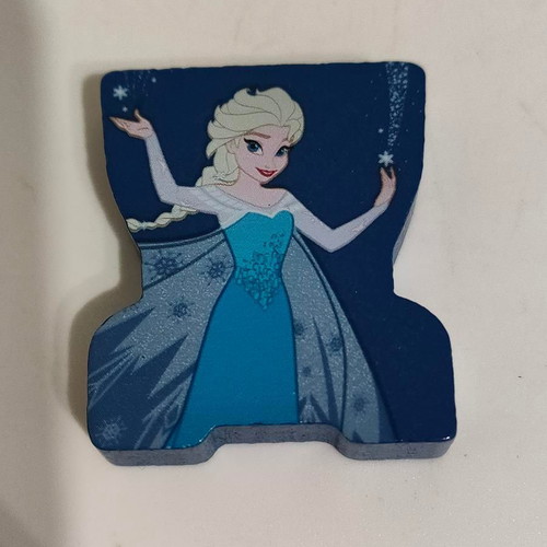 Elsa Frozen Disney Wooden Figure like new