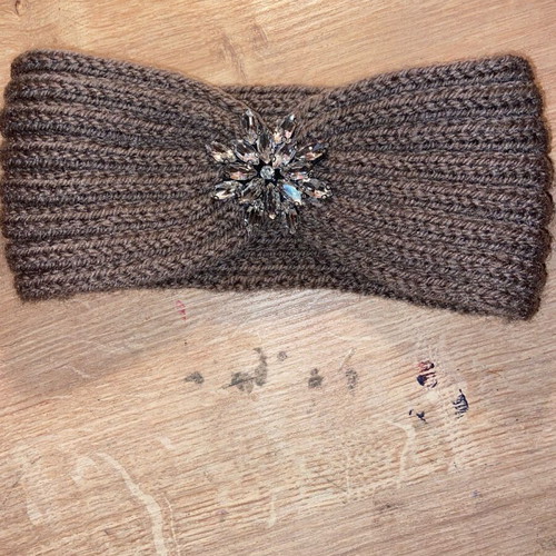 Knitted hairband new without tags