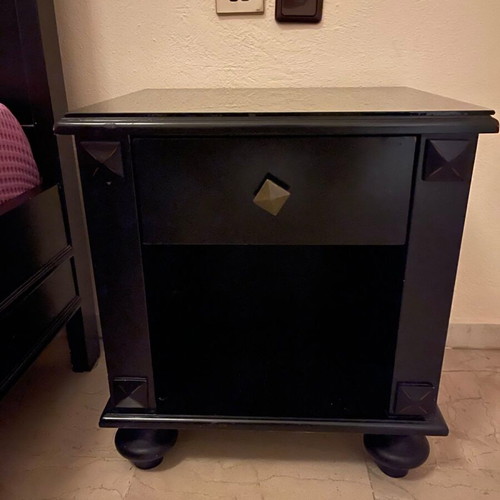Double bed with nightstands like new, cherry wood