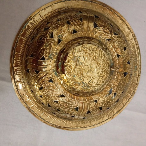 Handmade Gianniotiko wrought wall decoration like new