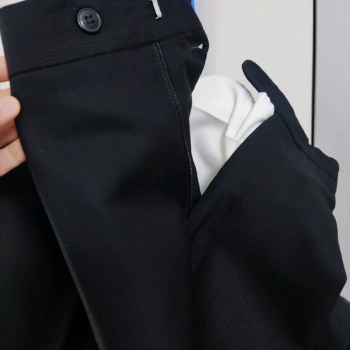 Κοστούμι βραδινό Guy Laroche σαν καινούργιο, μαύρο με λεπτή ρίγα