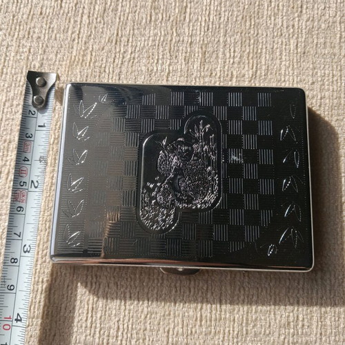 Metallic silver tobacco case with engraved koala, new from Australia