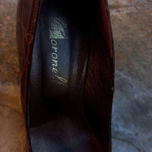 Bordo leather/patent pumps like new, size 37