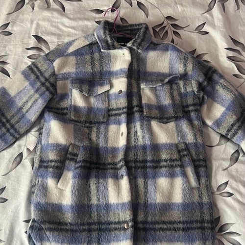 White blue coat like new, worn once, size L