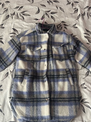 White blue coat like new, worn once, size L