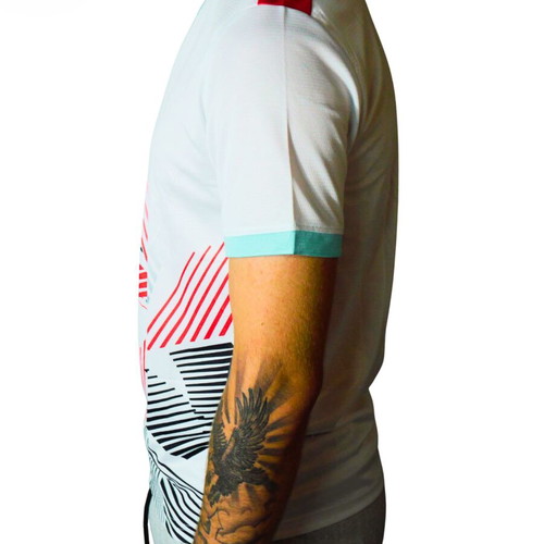 Legendary T-shirt white 100% polyester new
