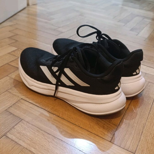 Adidas Response athletic shoes like new, size 40, black unisex