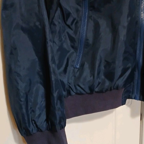 Celebrity Cruises men's windbreaker jacket size small like new, blue