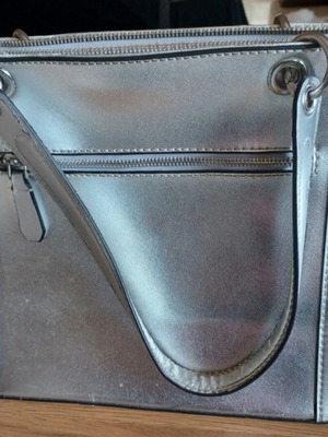 Guess silver shoulder bag, large capacity