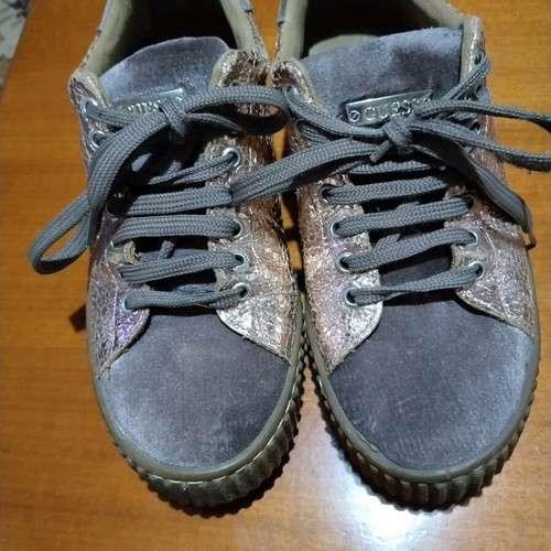 Guess athletic shoes used, size 37, gray brown