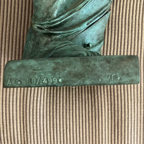 Salvador Dalí Venus De Milo Bronze Sculpture Green Patina