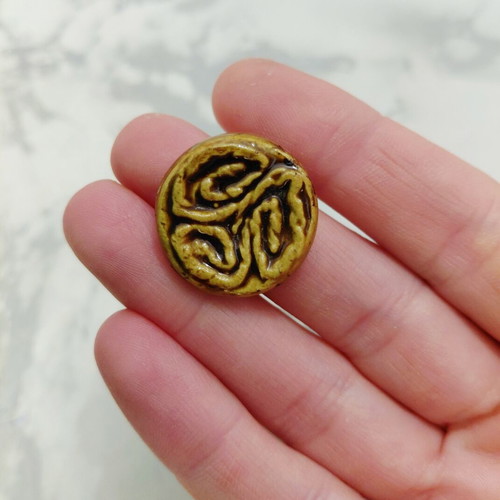 Vintage women's ring from the 1970s, used