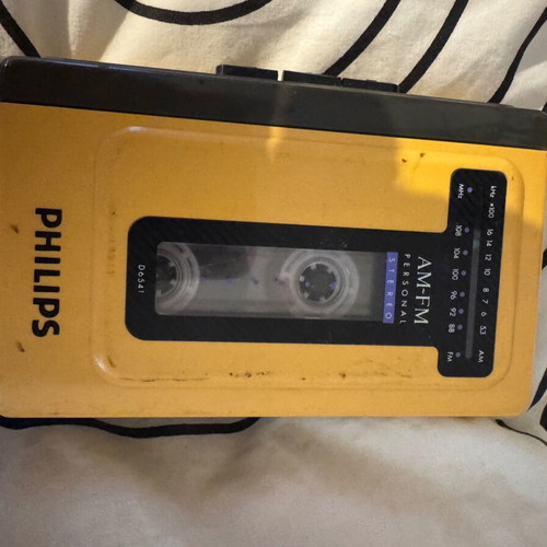 Philips AM/FM Stereo cassette player used, vintage retro collectible