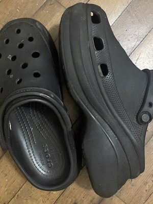 Crocs πέδιλα πλατφόρμες νούμερο 37 σαν καινούργιο μαύρο