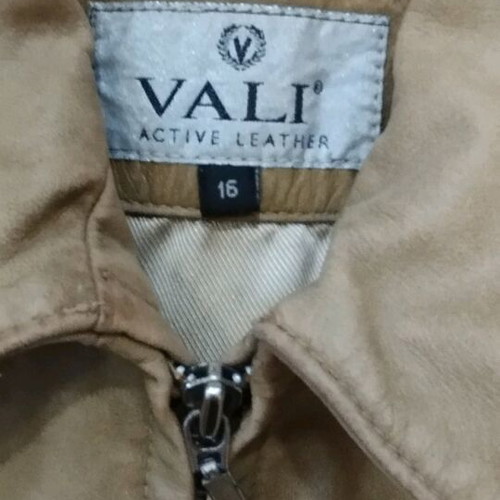 Vali jacket like new, beige synthetic leather