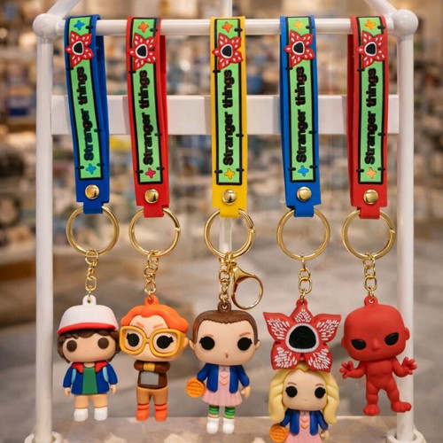 Μπρελόκ Stranger Things καινούργια, πακέτο 12 τεμαχίων