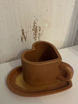 Gypsum set decorative saucer with brown cup and gold details new
