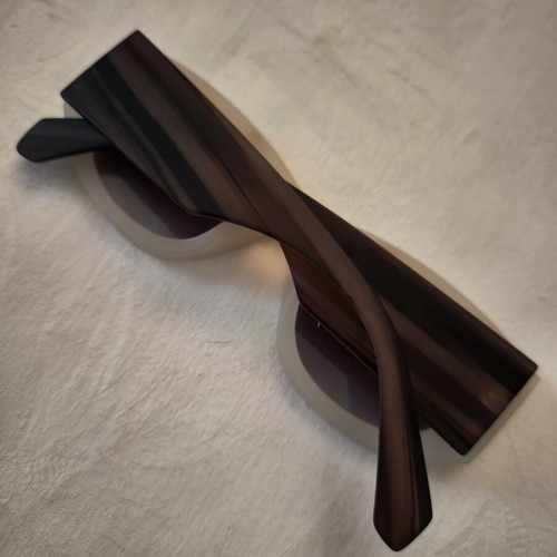 Ukca CE sunglasses in white matte and brown wood effect
