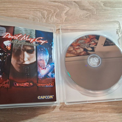 Dmc 3 HD Collection PS3 Edition like new