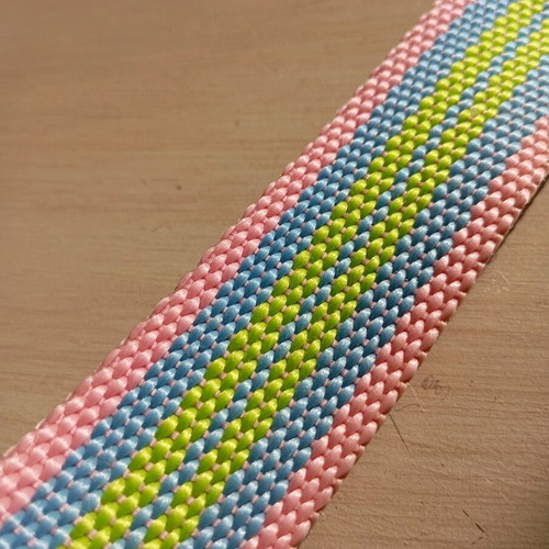Adjustable belt like new, width 3.5 cm and length 125 cm