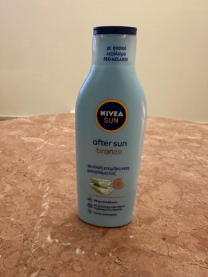 Nivea Sun After Sun Bronze lotion 200ml like new