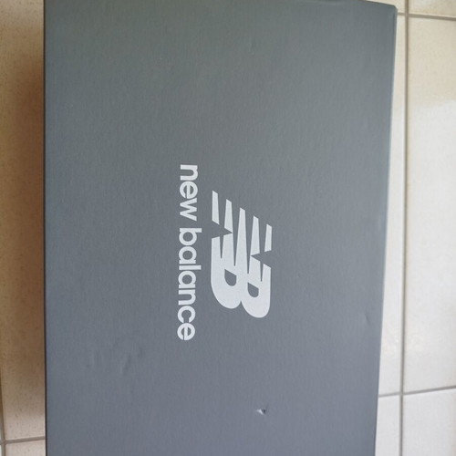 New Balance 9060 MSH sneakers, white and grey, size 41