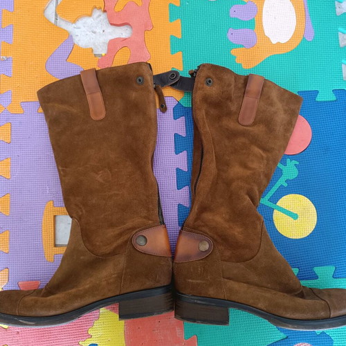 Leather suede brown boots size 42 like new knee-high