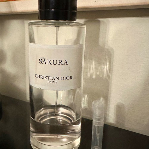Dior Sakura 2ml καινούργιο κανονικό άρωμα Eau de Parfum