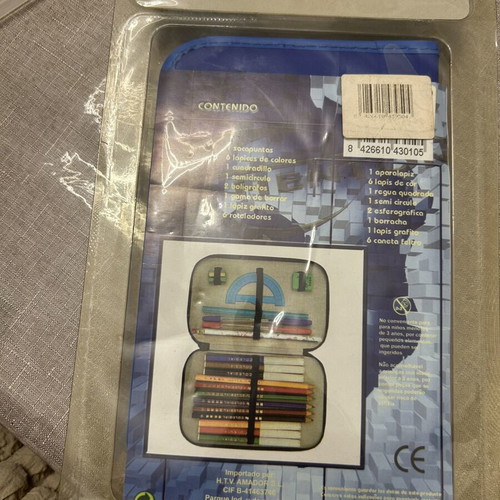 School pencil case new