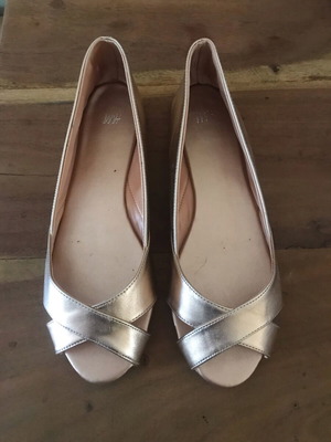 H&M Peep Toe Ballerinas Size 41 Pink Like New